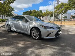 Lexus ES 300h Executive+