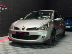 RENAULT CLIO III 2.0 16V 197 Renault Sport
