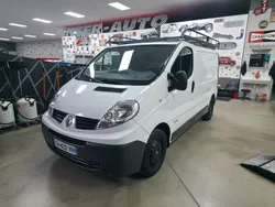 Renault trafic dci 115 cv 140 600 kms 3 places échelle galerie