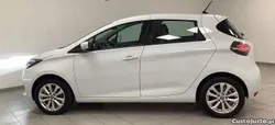 Renault Zoe (c/bateria) 52kwh experience + assentos aquecido + extras