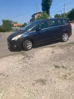 Peugeot 5008 7 places kit distribution ok