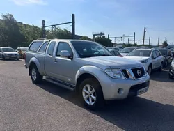 Nissan navara 2.5 dci 190ch