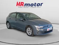 VOLKSWAGEN Golf 1.0 TSI Life 81kW