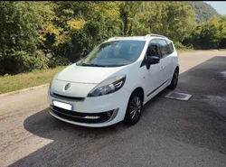 Renault Grand Scénic 3 phase 2 1.5L 110 CH Boîte Automatique année 2012 211000km