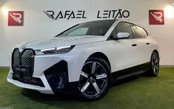 BMW iX xDrive 40 Pack Desportivo