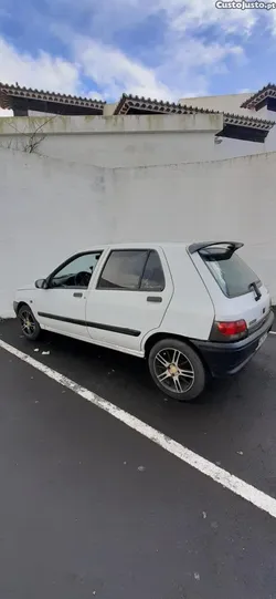 Renault Clio 1998