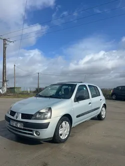 Renault clio 2 ph2 1.5dci 65cv toit ouvrant