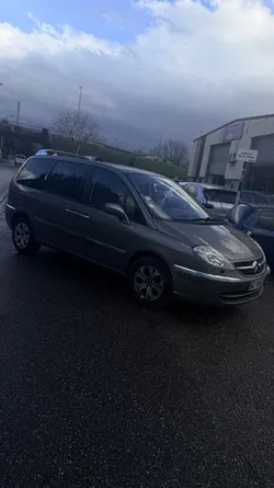 Voiture 7 place