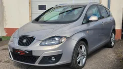 SEAT ALTEA XL 2.0 TDI 140 ch Sport DSG 1ere main / TOIT OUVRANT / CARNET ET FACTURES