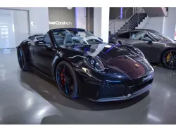 PORSCHE 911 Carrera GTS