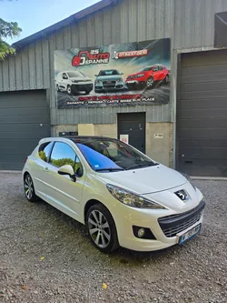 Peugeot 207 GTI / RC 1.6 THP 175 ch