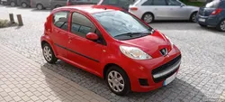 Peugeot 107 Urban Move - 4 Portas com Ar Condicionado
