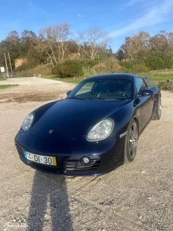 Porsche Cayman 2.7