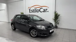 Toyota Auris 1.4 D-4D 5 Lugares