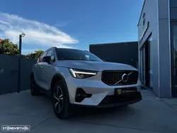 Volvo XC 40 1.5 T2 Plus Dark Auto