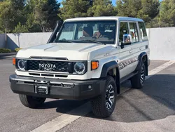 LAND CRUISER GRJ76 4.0L Blanc 2026