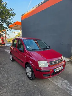 Fiat Panda 1.2 i 60 cv / clim / distrib neuve