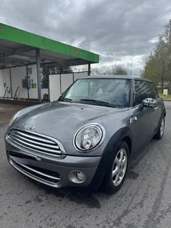 Mini Cooper 1,6 hdi 90 cv