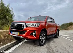 Toyota Hilux 2.4 D-4D 4WD Premium Edition