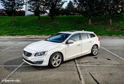 Volvo V60 2.4 D6 R-Design Sum.AWD Phev