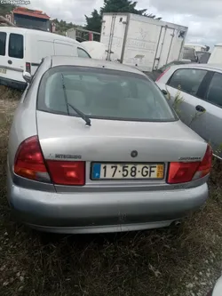 Mitsubishi Carisma 1600