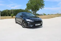 Ford FOCUS ST-LINE 125 CV ECOBOOST GPS 3D CLIM CAMÉRA USB AUDIO JA 17 BLUETOOTH RÉGULATEUR