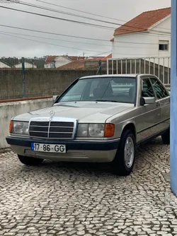 Mercedes-Benz 190 D