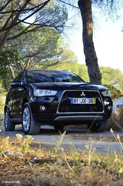 Mitsubishi Outlander 2.2 DI-D Instyle