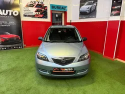 Mazda 2 1.4 70CV 176000KM