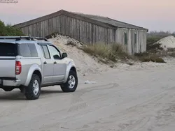 Nissan Navara D40