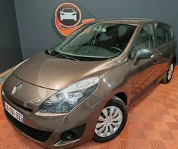 Renault Grand Scénic III 1.5 DCI 105 AUTHENTIQUE 7 Places