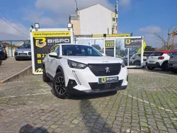 Peugeot 2008 PureTech 130 EAT8 GT