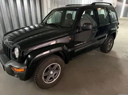 Jeep Cherokee sport 2.5 crd