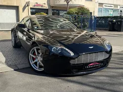 ASTON MARTIN VANTAGE V8 4.3 BVM - Élégance & Sport