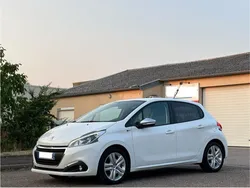 PEUGEOT 208 1.2VTI 82CV PACK STYLE 1er MAIN 79.500KM 12/2017