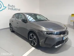 Opel Astra 1.2 T Elegance