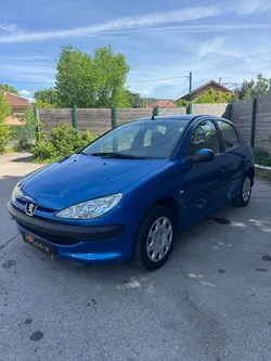 Peugeot 206 plus 1.4 75 cv essence