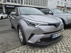 Toyota C-HR 1.8 Hybrid
