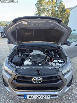 Toyota Hilux Toyota Hilux 2.4 150cv IVA dedutível