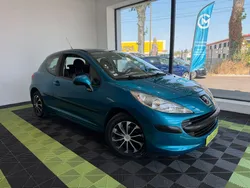 Peugeot 207 1.4 HDi 70 ch Style