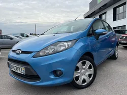 FORD Fiesta 1.4i 96cv PREMIÈRE MAIN