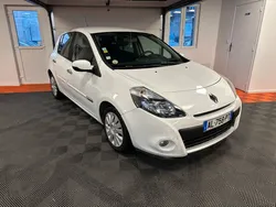 RENAULT Clio III 1.5 dci 5 portes