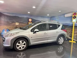Peugeot 207 1.6 hdi sport