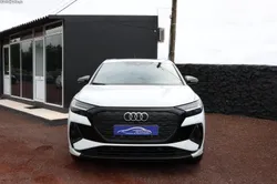 Audi Q4 Sportback S-Line E-tron Full extras