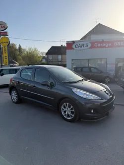 Peugeot 207 1.4hdi 70 2eme main tres propre
