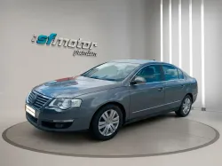 VOLKSWAGEN Passat 2.0TDI Advance