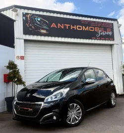 Peugeot 208 1.5 HDI Signature 102cv année 2020 86.000km / GPS
