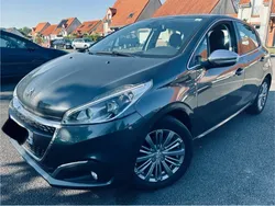 Peugeot 208 1.6 BlueHDI 92ch,finition chromé,radar de recul,gps,climatisation automatique,régulateur et limiteur de vitesse,ect…