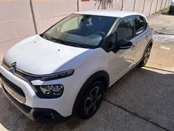 Citroën c3 1,5 bluehdi 100cv légèrement accidentée