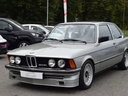 Bmw 323i coupe e21 / bvm5 / jantes 15 pouces alpina